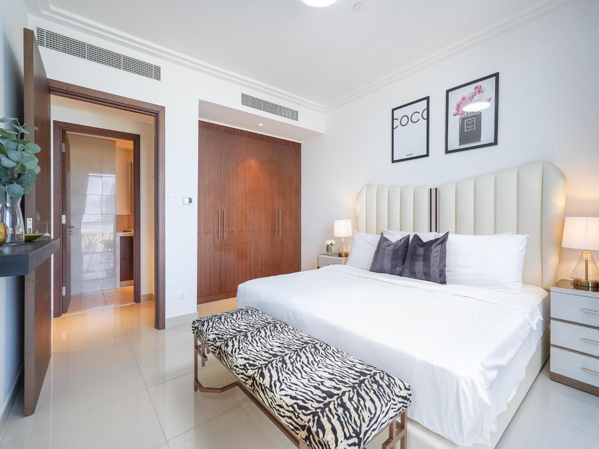 Luxurious Stylish Apartments Across Dubai Mall Burj Khalifa City Views エクステリア 写真