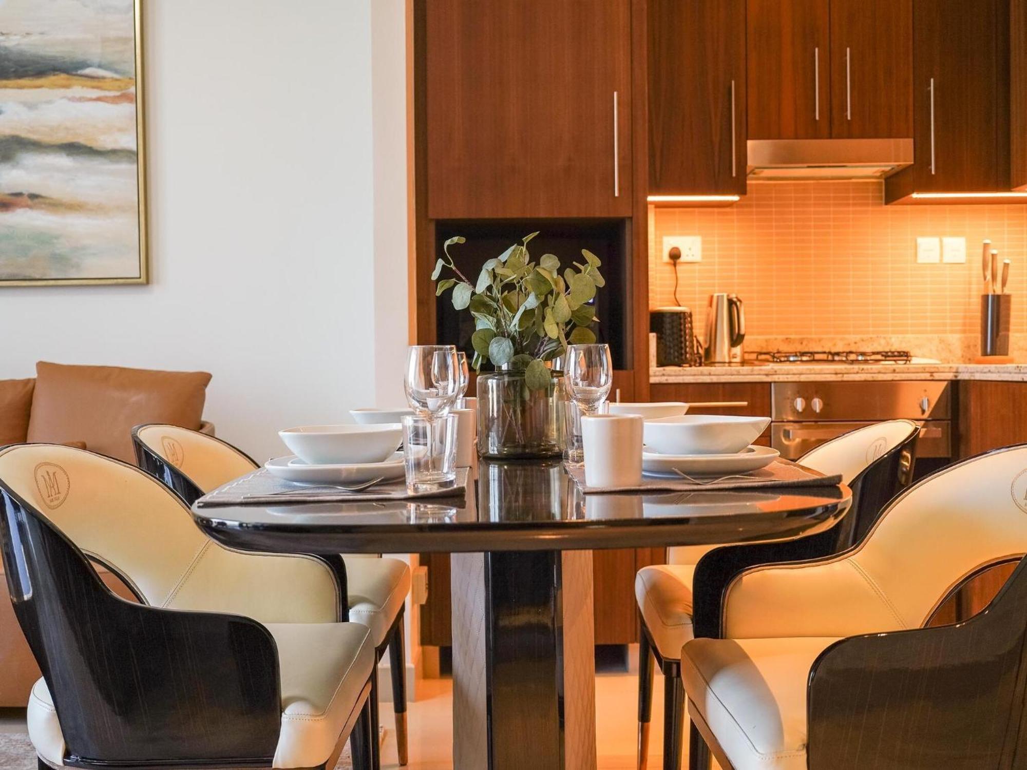 Luxurious Stylish Apartments Across Dubai Mall Burj Khalifa City Views エクステリア 写真