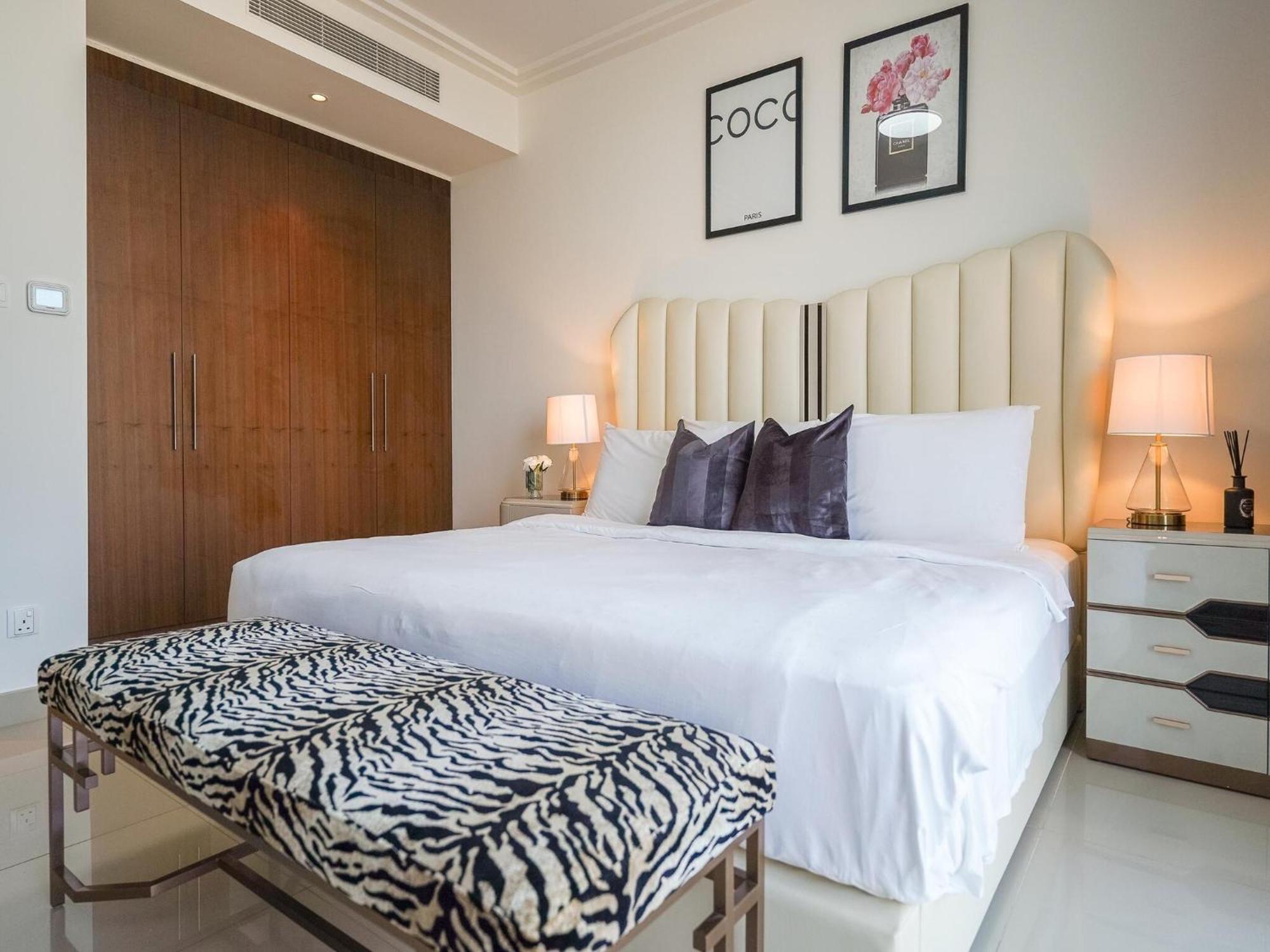 Luxurious Stylish Apartments Across Dubai Mall Burj Khalifa City Views エクステリア 写真