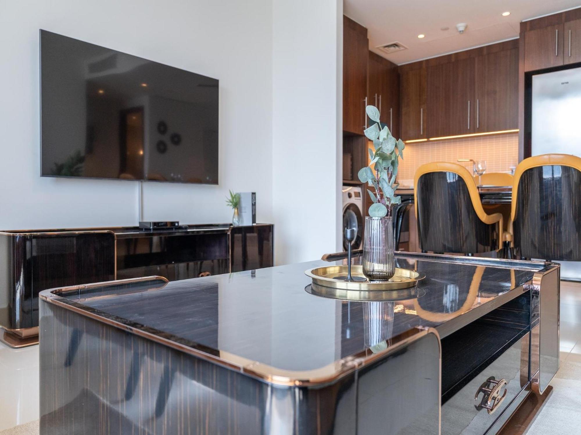 Luxurious Stylish Apartments Across Dubai Mall Burj Khalifa City Views エクステリア 写真