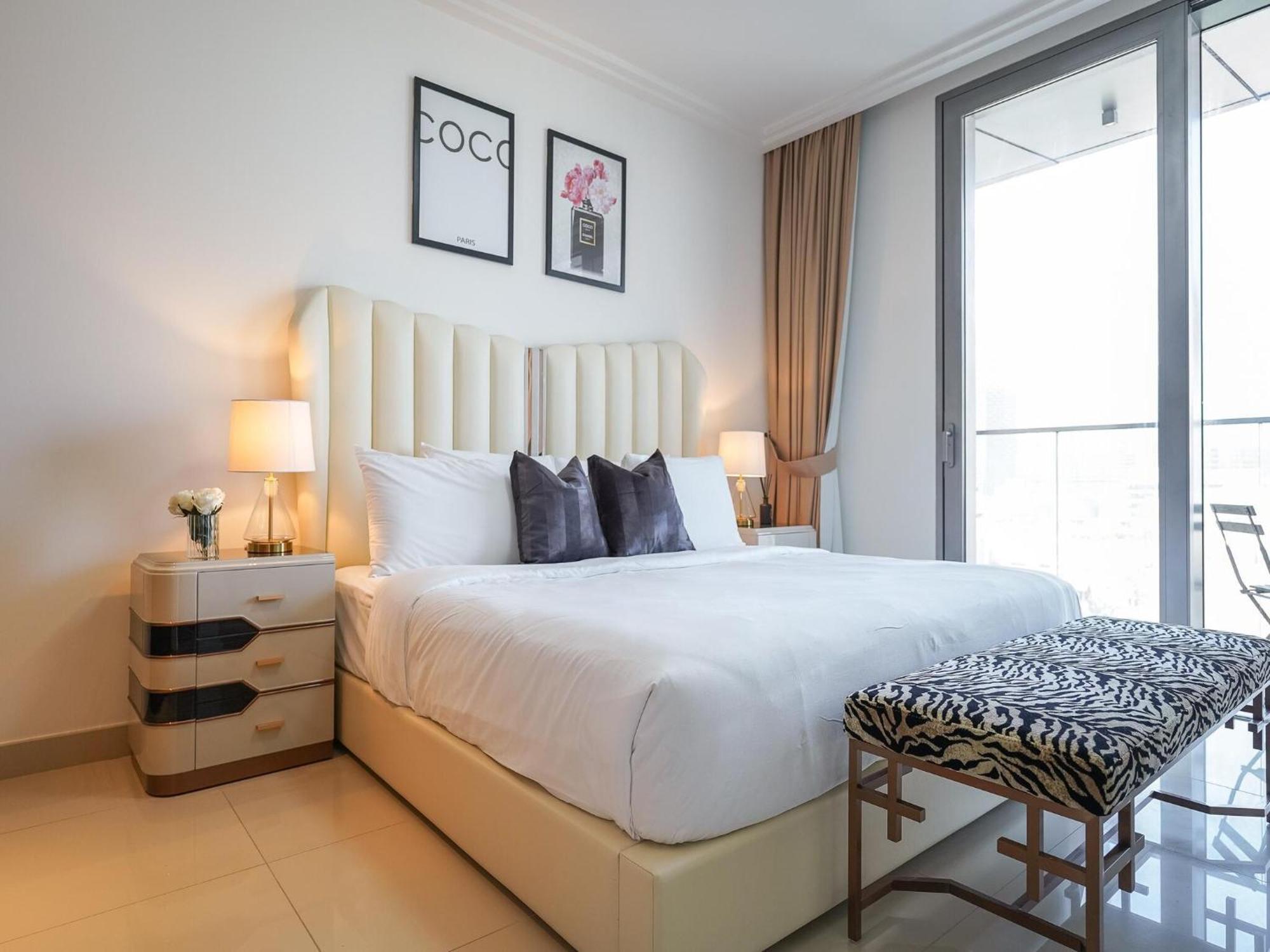 Luxurious Stylish Apartments Across Dubai Mall Burj Khalifa City Views エクステリア 写真