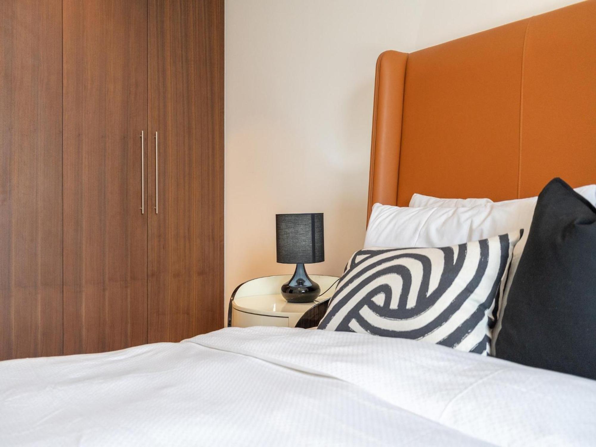 Luxurious Stylish Apartments Across Dubai Mall Burj Khalifa City Views エクステリア 写真