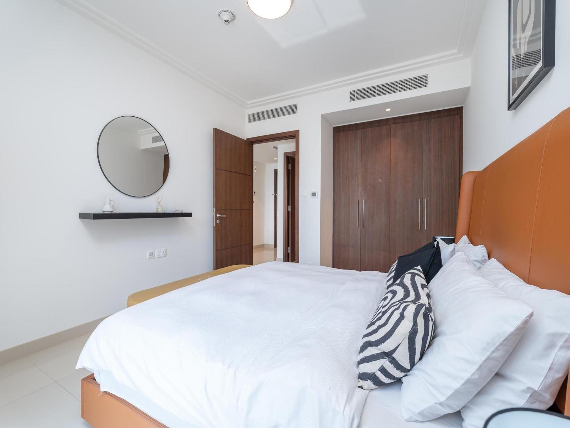 Luxurious Stylish Apartments Across Dubai Mall Burj Khalifa City Views エクステリア 写真