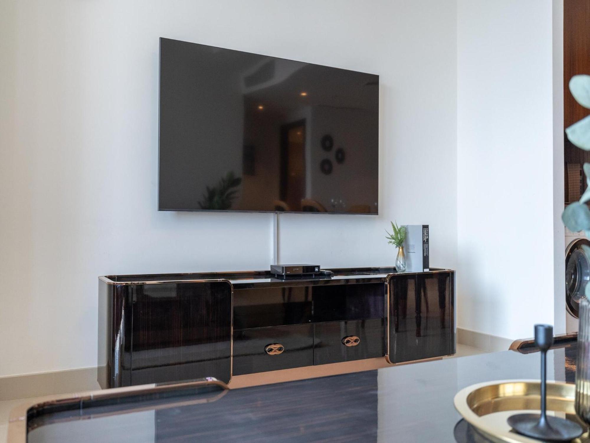 Luxurious Stylish Apartments Across Dubai Mall Burj Khalifa City Views エクステリア 写真